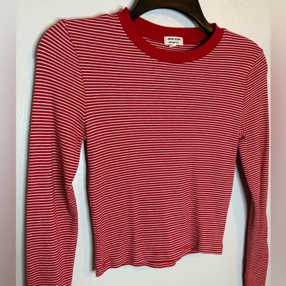 Heart & Hips Red Striped Cropped Long Sleeve Top Size Small - Picture 3 of 7
